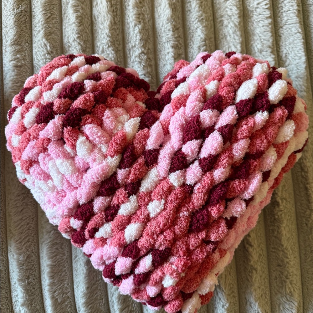 Small Crocheted valentine pillow